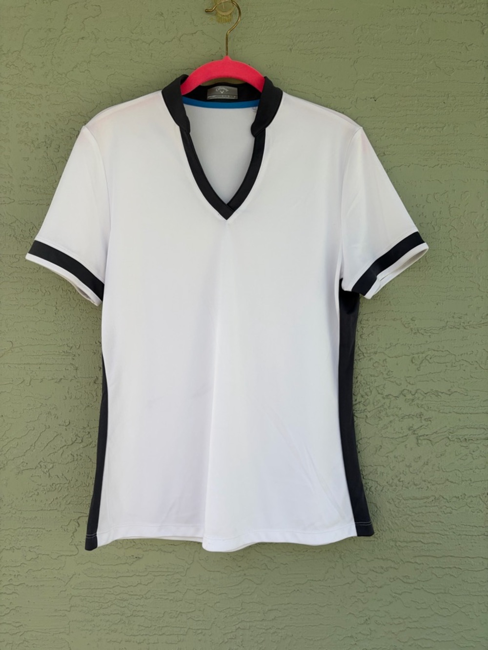 Callaway White and Blue V-Neck Short Sleeve Golf Top Sz L